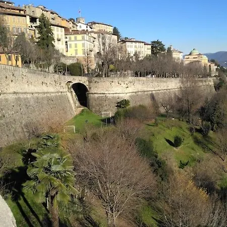 Solemahouse - The Bright Attic Bergamo