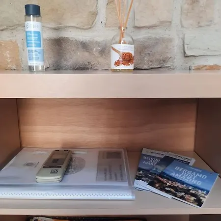 Solemahouse - The Bright Attic Lägenhet