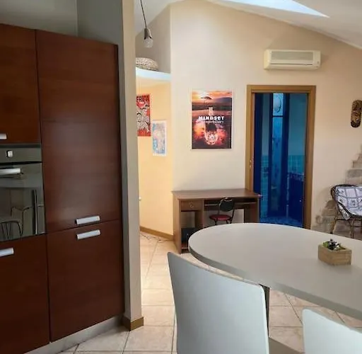 Solemahouse - The Bright Attic Lägenhet Bergamo