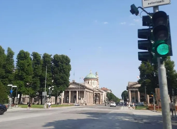 Solemahouse - The Bright Attic * Bergamo