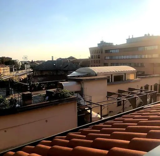 Solemahouse - The Bright Attic *