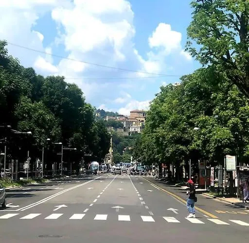 Solemahouse - The Bright Attic Appartamento Bergamo