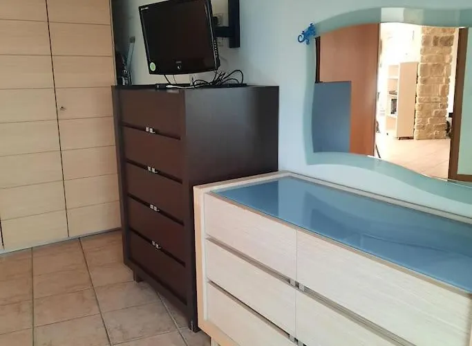 Solemahouse - The Bright Attic *