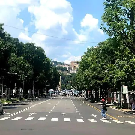 Solemahouse - The Bright Attic شقة بيرغامو