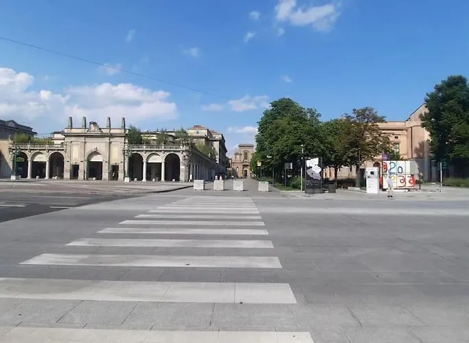 Solemahouse - The Bright Attic アパート